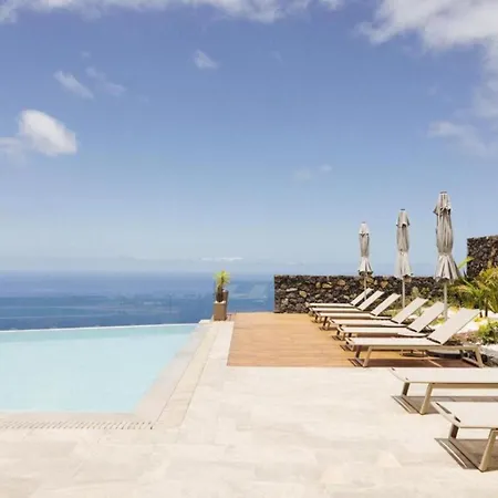 Βίλα Moderna Con Piscina Y Vistas Al Mar *